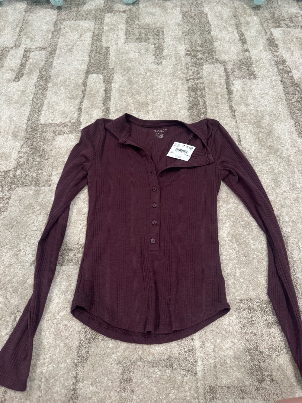 NWT-Long Sleeve button down top